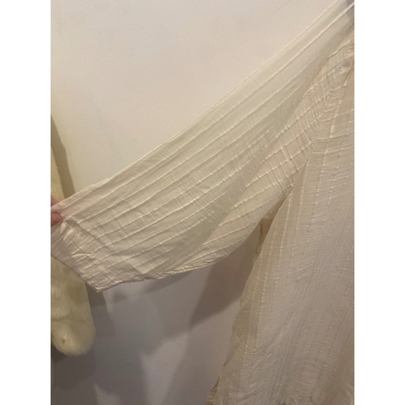 Units Women Natural Textured Striped Button Up Shirt Plus Size 2X - Picture 2 of 7